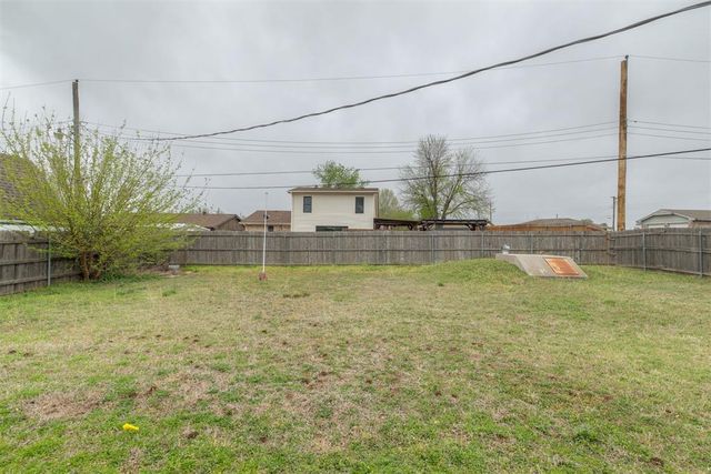 200 E Beech Avenue, Yukon, OK 73099