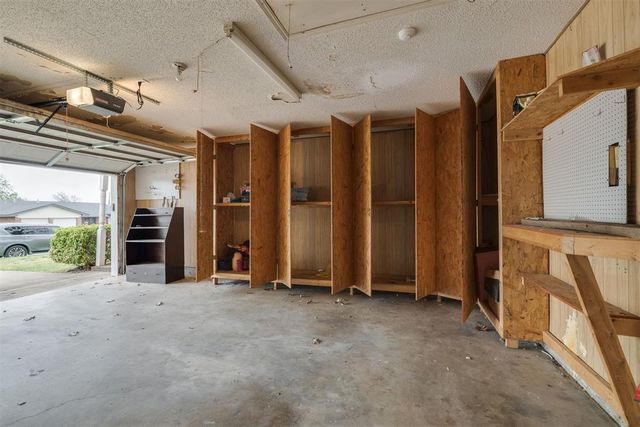 200 E Beech Avenue, Yukon, OK 73099