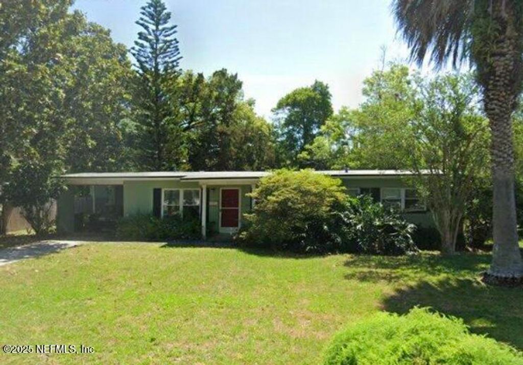 1435 TANGLEWOOD Road, Jacksonville Beach, FL 32250