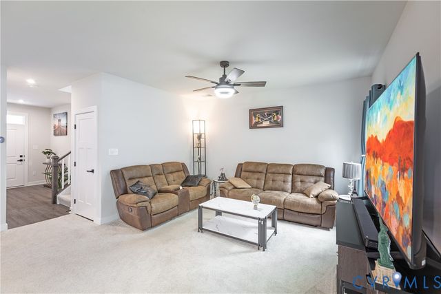 1943 Enon Station Dr, Chester, VA 23836