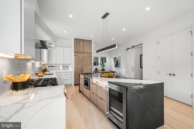 4810 3RD ST N, Arlington, VA 22203