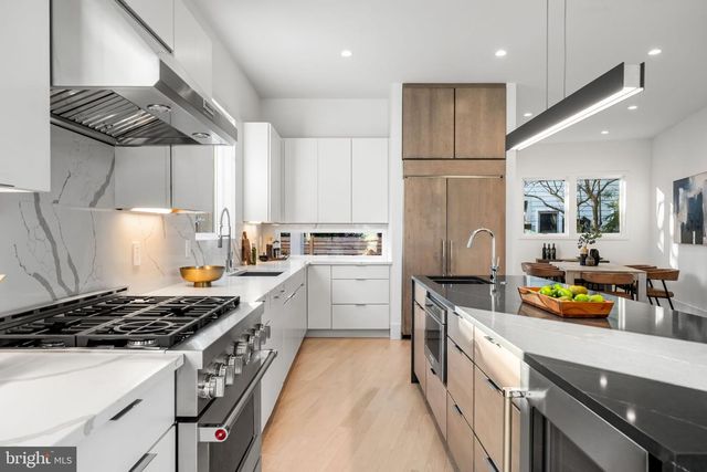 4810 3RD ST N, Arlington, VA 22203