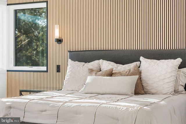 4810 3RD ST N, Arlington, VA 22203