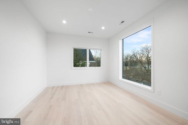 4810 3RD ST N, Arlington, VA 22203