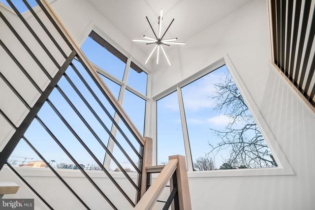 4810 3RD ST N, Arlington, VA 22203