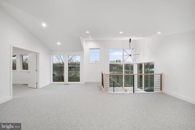 4810 3RD ST N, Arlington, VA 22203