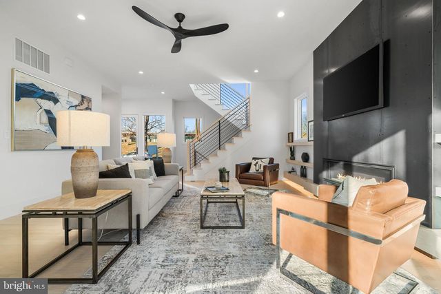 4810 3RD ST N, Arlington, VA 22203