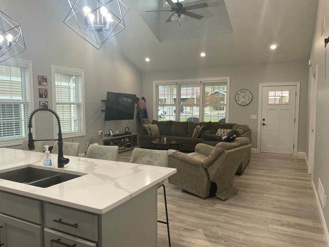 118 E Sheridan Street, Fremont City, MI 49412