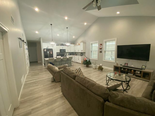 118 E Sheridan Street, Fremont City, MI 49412