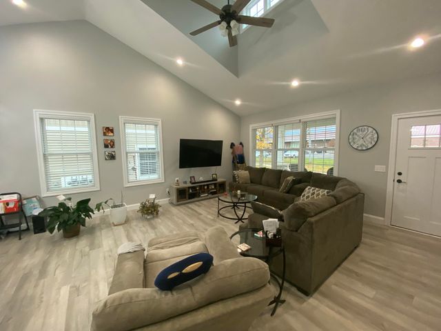 118 E Sheridan Street, Fremont City, MI 49412