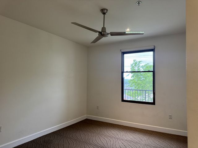 800 Woodland St Apt 304, Nashville, TN 37206
