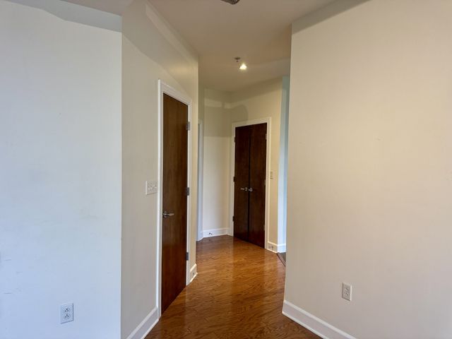 800 Woodland St Apt 304, Nashville, TN 37206