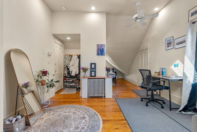 8 Franklin St 2, Somerville, MA 02145