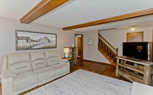 4 Caroline Cir, Palmer, MA 01069