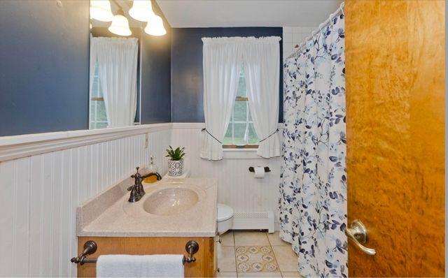 4 Caroline Cir, Palmer, MA 01069