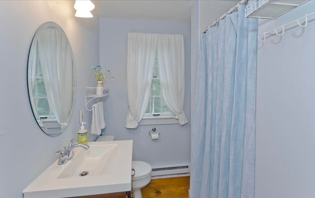 4 Caroline Cir, Palmer, MA 01069