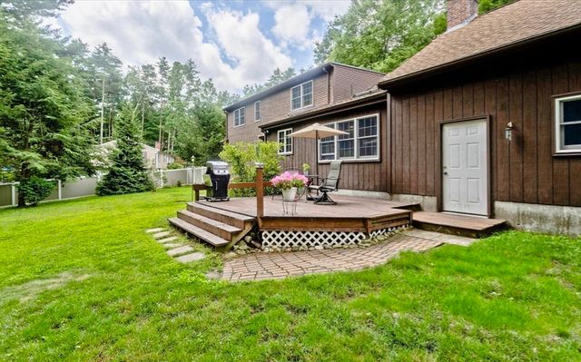 4 Caroline Cir, Palmer, MA 01069