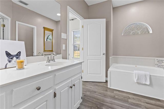 1630 Pine Station Road E, Mobile, AL 36695