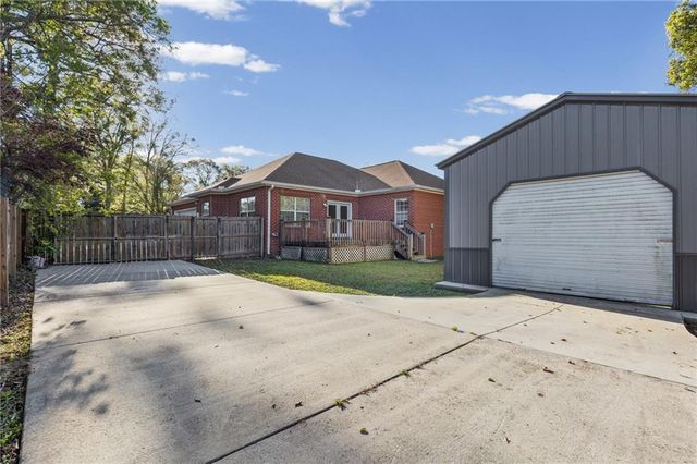 1630 Pine Station Road E, Mobile, AL 36695