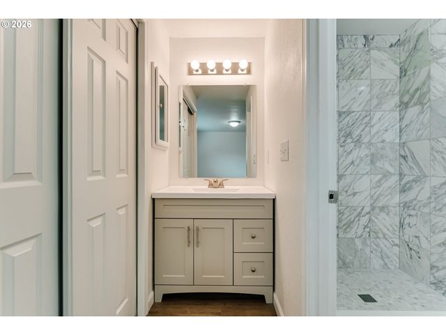 3924 JOSH St, Eugene, OR 97402