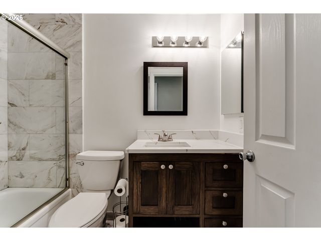 3924 JOSH St, Eugene, OR 97402