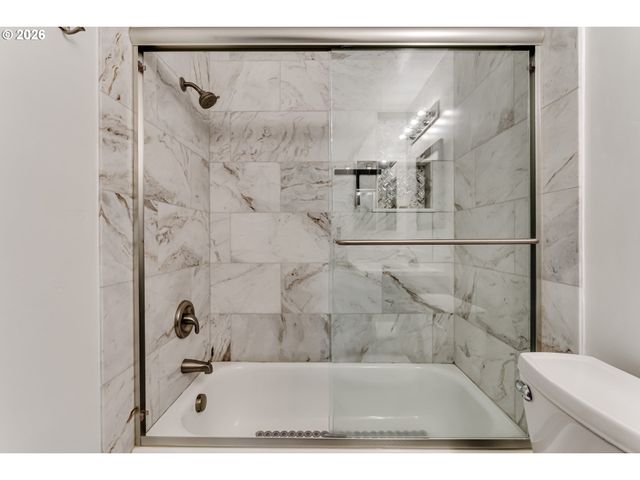 3924 JOSH St, Eugene, OR 97402