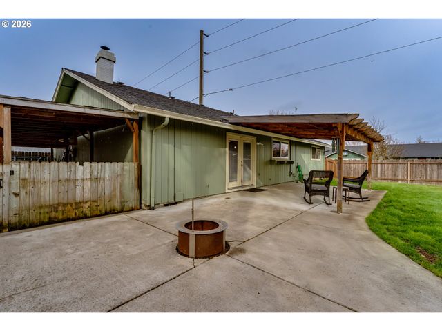 3924 JOSH St, Eugene, OR 97402