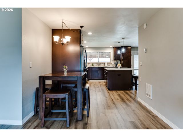 3924 JOSH St, Eugene, OR 97402