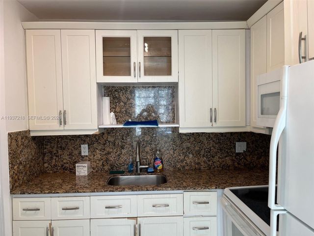 1150 Euclid Ave 204, Miami Beach, FL 33139