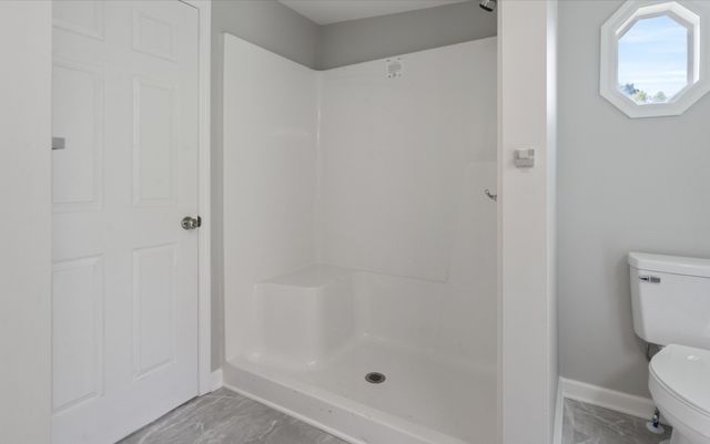 11065 New cut off Rd, Bon Aqua, TN 37025