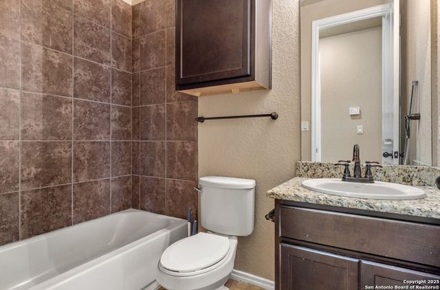 214 Stone Gate, New Braunfels, TX 78130