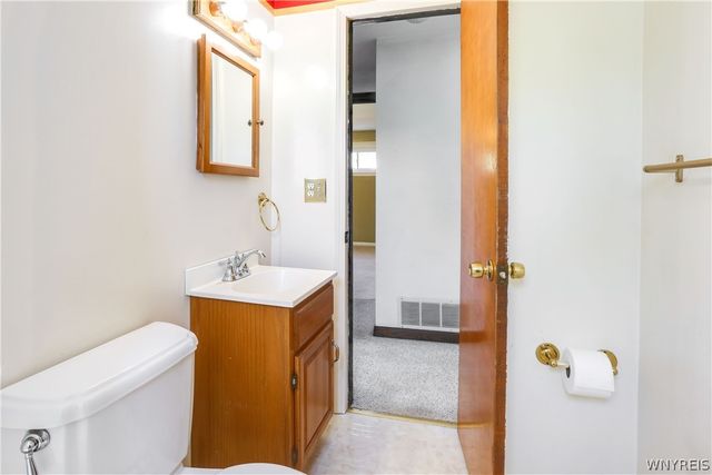 105 Nokomis Parkway, Cheektowaga, NY 14225