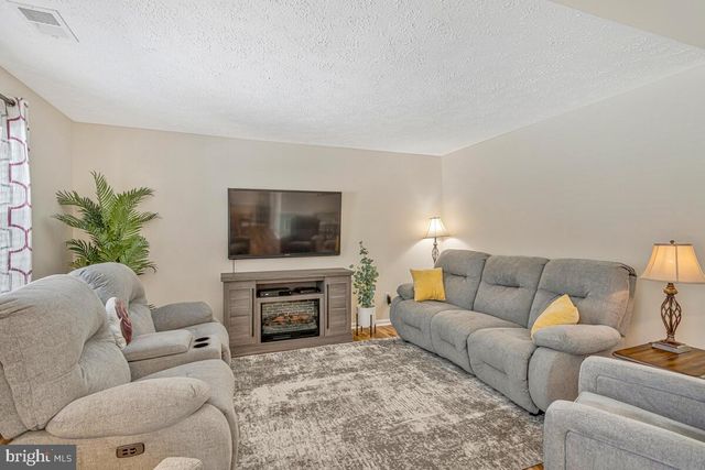 3540 SEAGRAPE CT, Waldorf, MD 20602