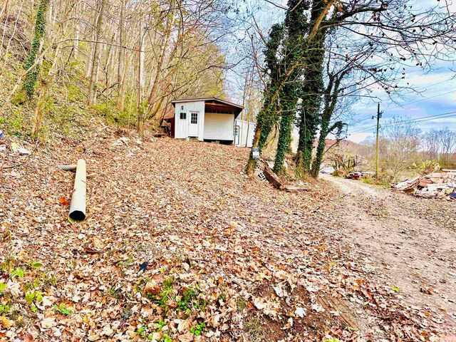 467 Rivervale Cabin Road, Bedford, IN 47421