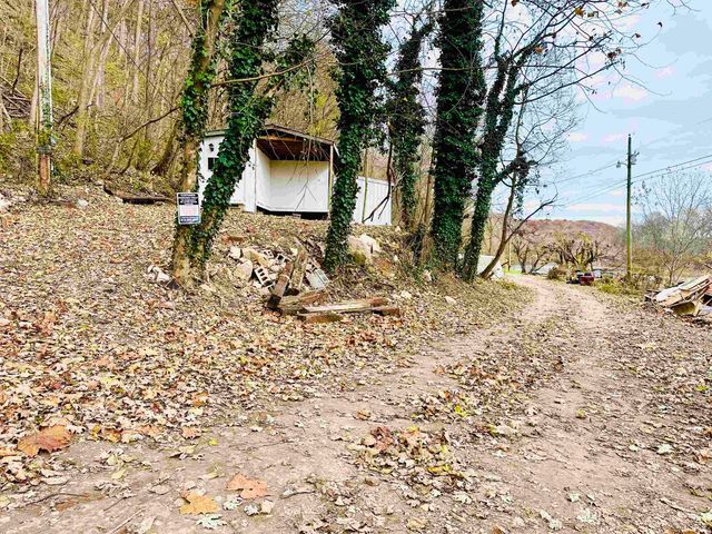 467 Rivervale Cabin Road, Bedford, IN 47421