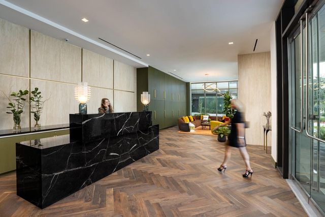 1711 Allen Parkway 2701, Houston, TX 77019