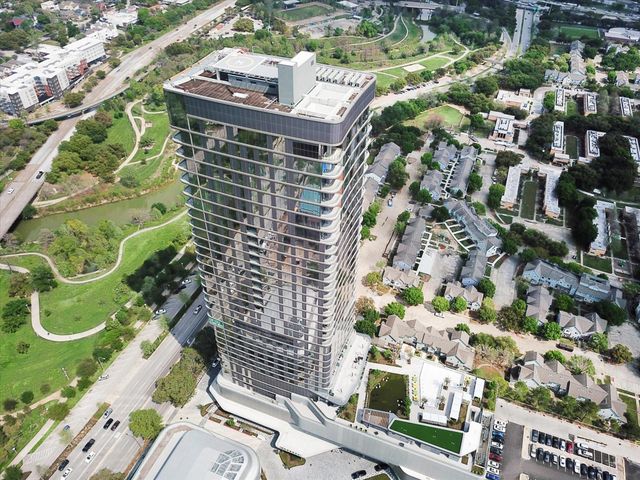 1711 Allen Parkway 2701, Houston, TX 77019