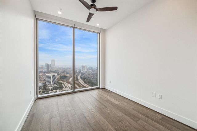 1711 Allen Parkway 2701, Houston, TX 77019