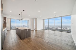 1711 Allen Parkway 2701, Houston, TX 77019