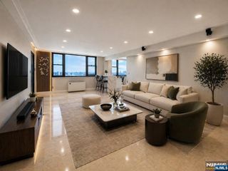 250 Gorge Road 29L, Cliffside Park, NJ 07010