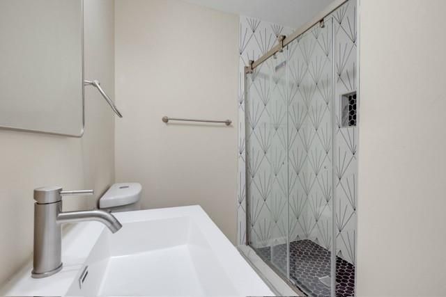 3442 Longleaf Drive, Decatur, GA 30032