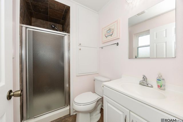 330 Laurie Lynn Dr, Baton Rouge, LA 70819