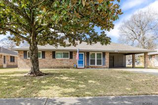 330 Laurie Lynn Dr, Baton Rouge, LA 70819