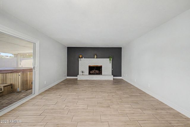 2332 E RIVIERA Drive, Tempe, AZ 85282