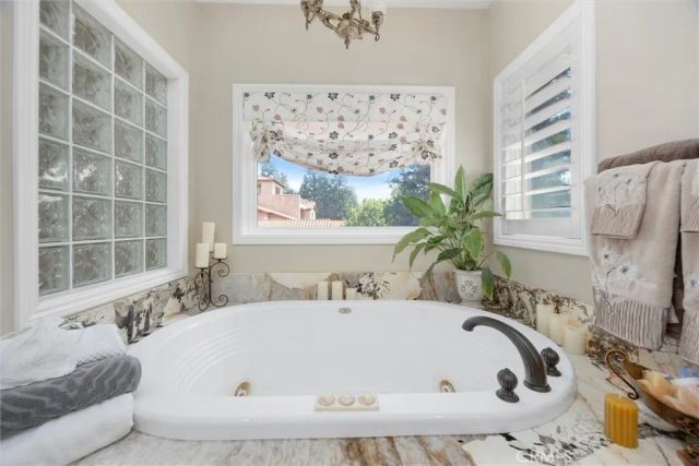 14025 Yokuts, Bakersfield, CA 93306