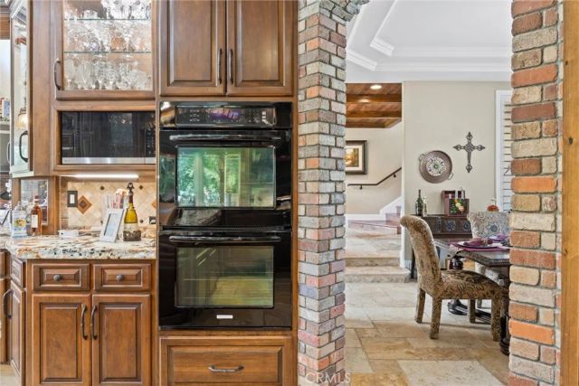 14025 Yokuts, Bakersfield, CA 93306