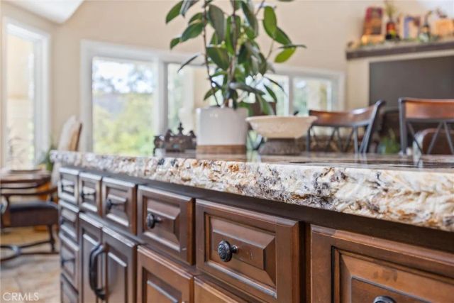 14025 Yokuts, Bakersfield, CA 93306