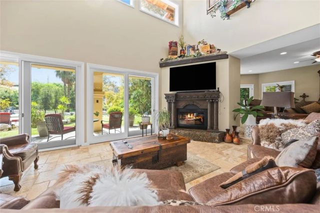 14025 Yokuts, Bakersfield, CA 93306