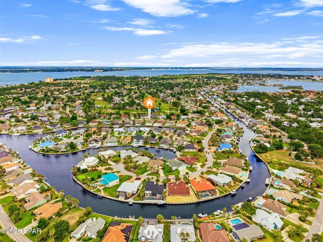 351 Wahoo Road, Panama City Beach, FL 32408