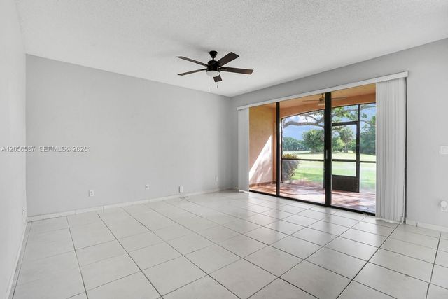 401 SW 158th Ter 105, Pembroke Pines, FL 33027